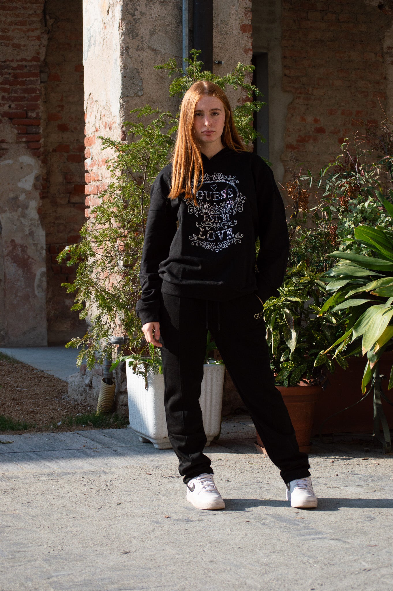 GUESS - COMPLETO TUTA